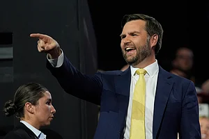 AP : JD Vance